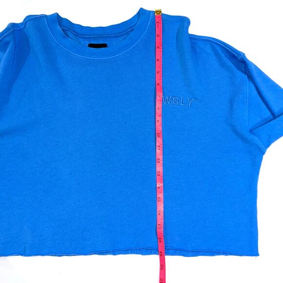 WSLY Bandier Ecosoft Tide Pool Blue Cropped Crewneck Sweatshirt Size Small - Picture 9 of 10